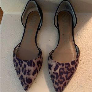 Leopard Sam & Libby Flats